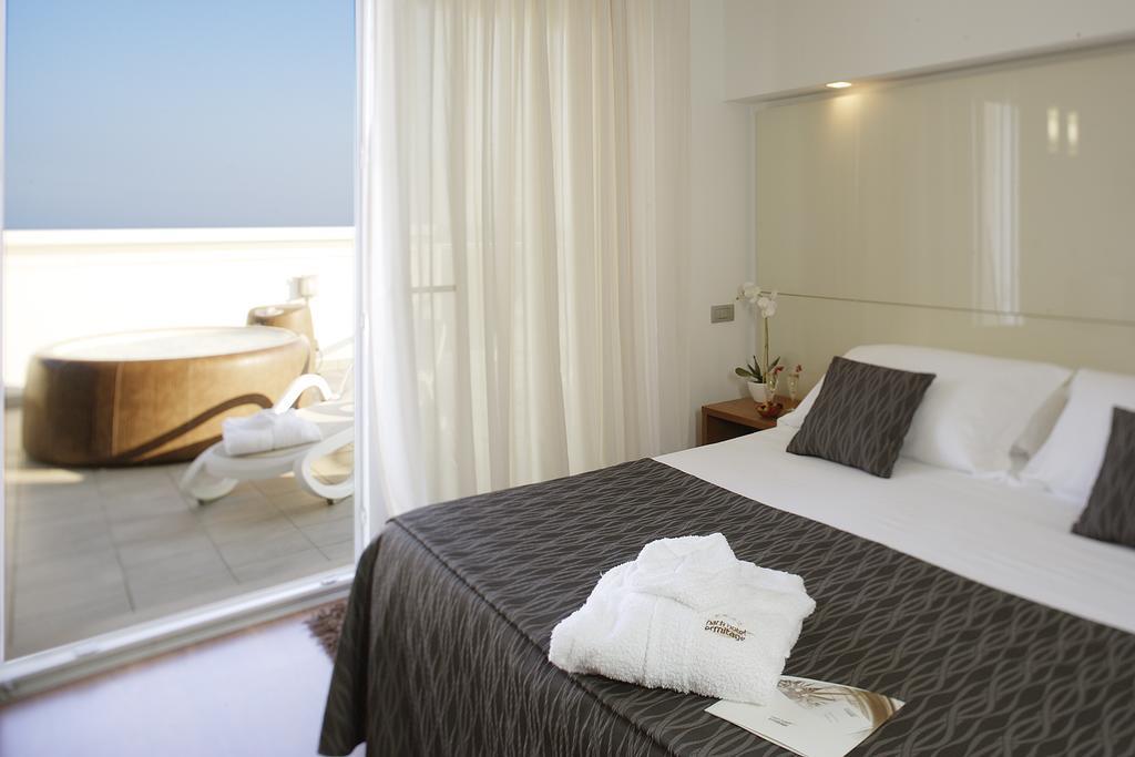 Park Hotel Ermitage Resort & Spa Лидо-ди-Езоло Экстерьер фото