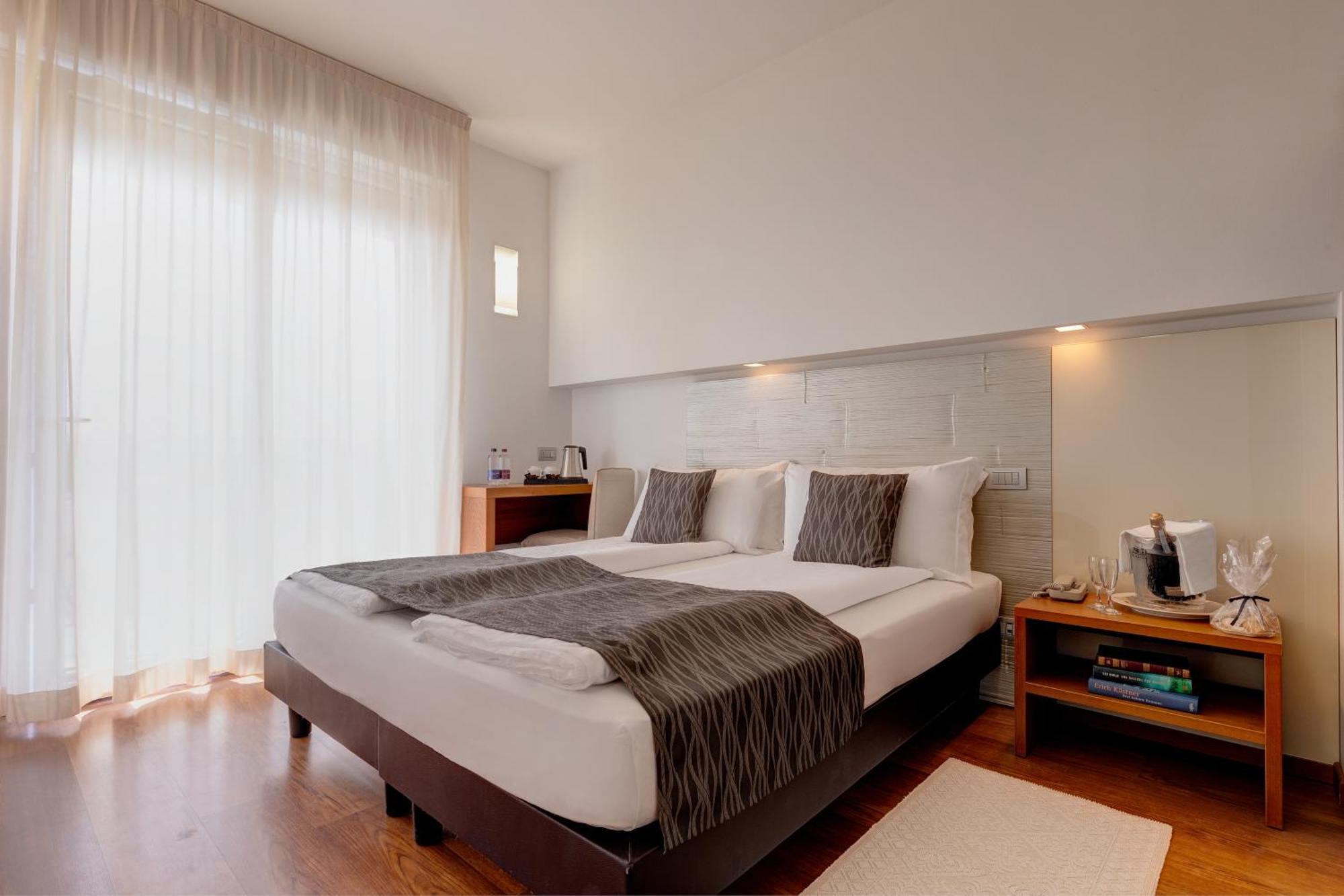 Park Hotel Ermitage Resort & Spa Лидо-ди-Езоло Экстерьер фото