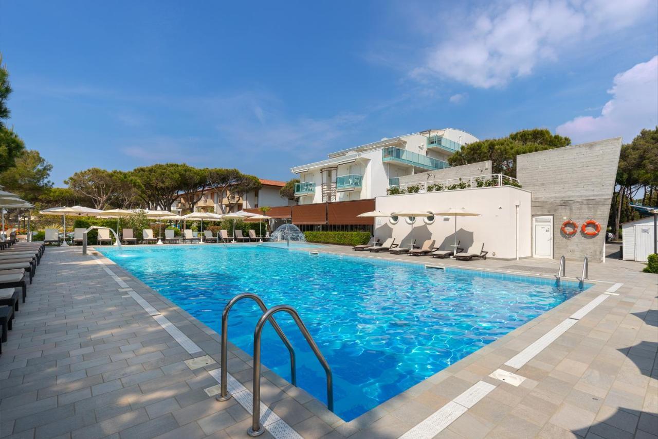 Park Hotel Ermitage Resort & Spa Лидо-ди-Езоло Экстерьер фото